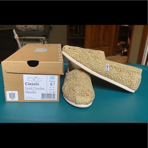 6.5 Classic Gold Crochet Metallic